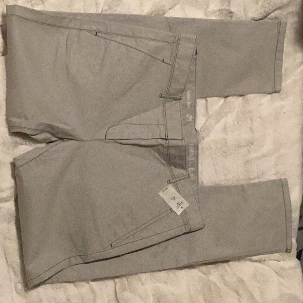 Gap khakis